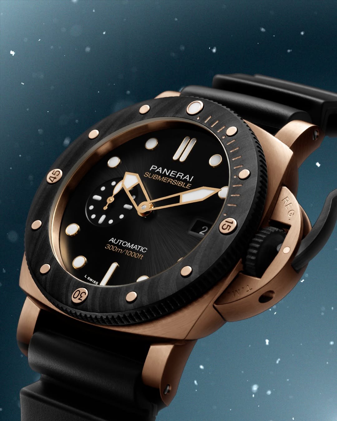 Tough yet precious. 

Carbotech™ and Goldtech™ define the Submersible QuarantaQuattro Goldtech™ OroCarbo PAM02070 this festive season. 

A carbon-fibre composite developed for lightness and resistance, shaped to face pressure, corrosion, and time. Your companion for what’s to come.

#Panerai #Submersible