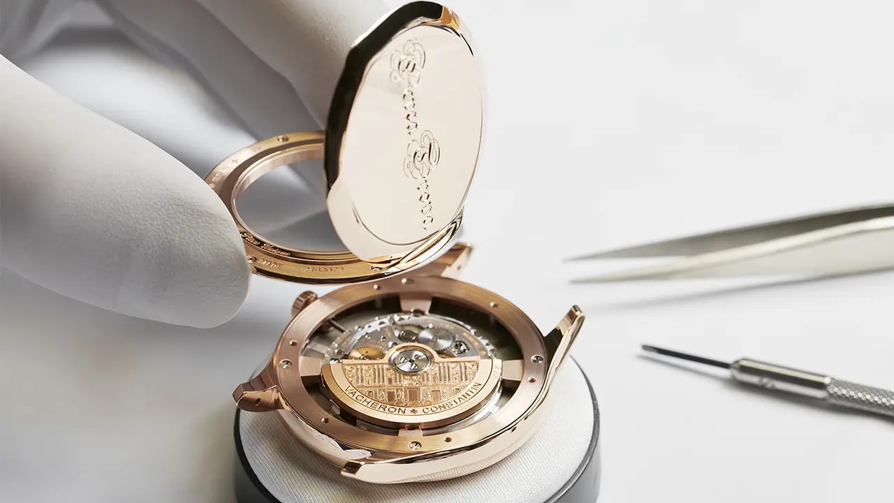 Assembling of a watch